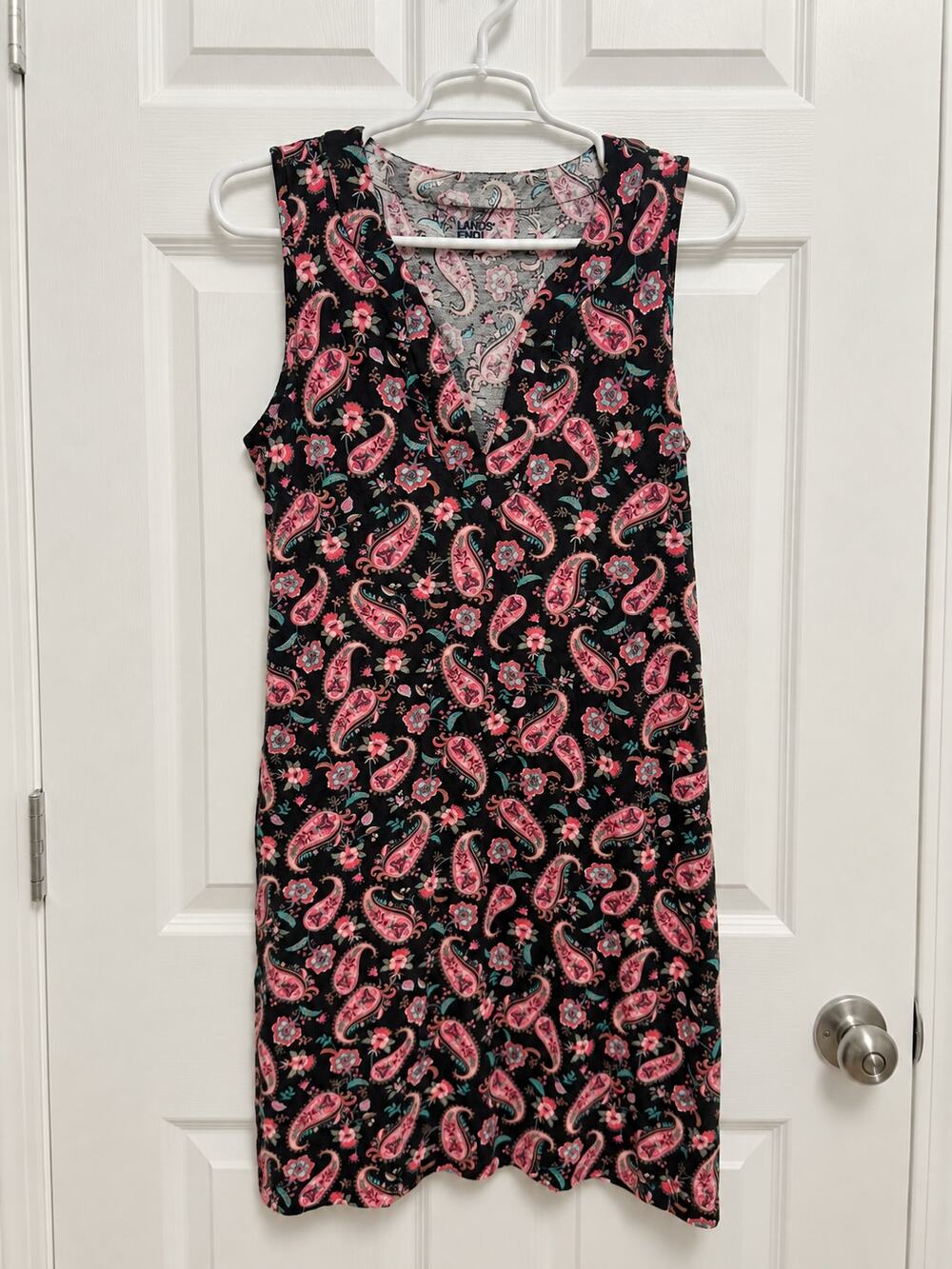 Lands’ End Black Paisley Floral Sleeveless V-Neck Dress 100% Cotton